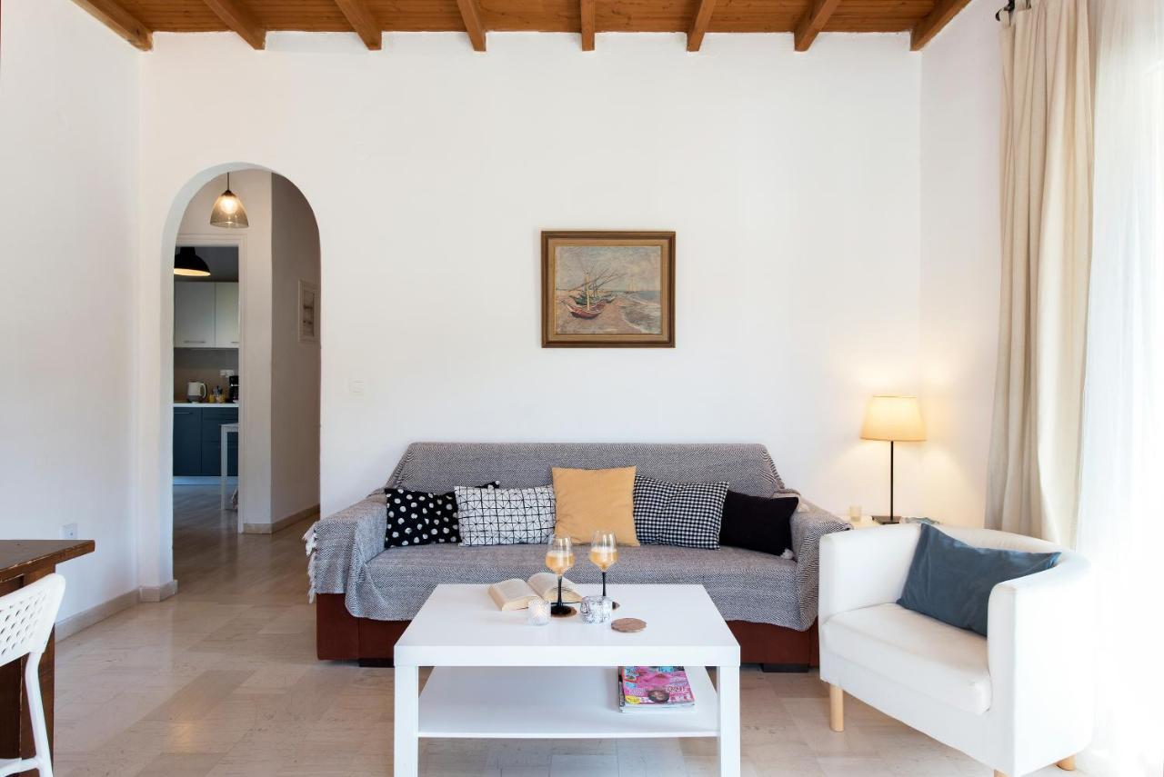 Tati Apartment Касиопи Екстериор снимка