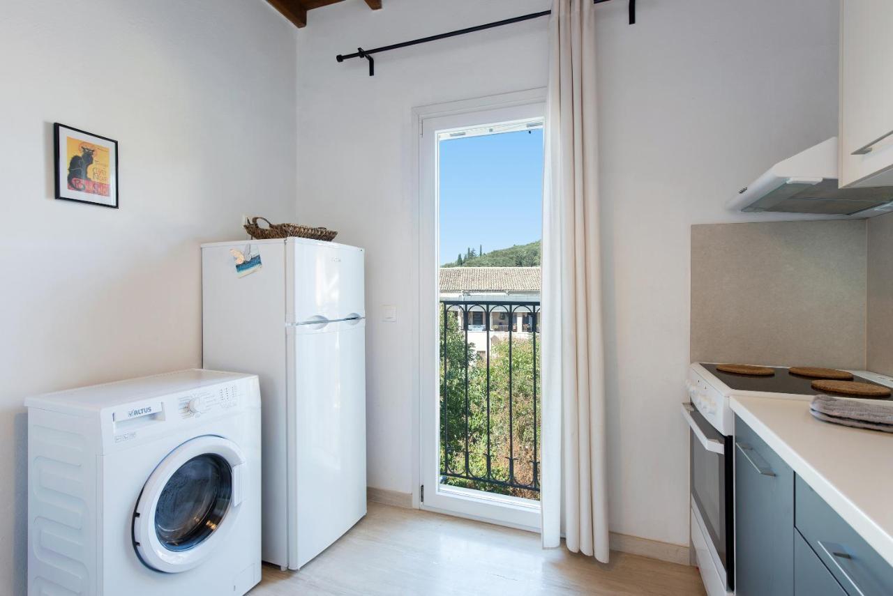Tati Apartment Касиопи Екстериор снимка